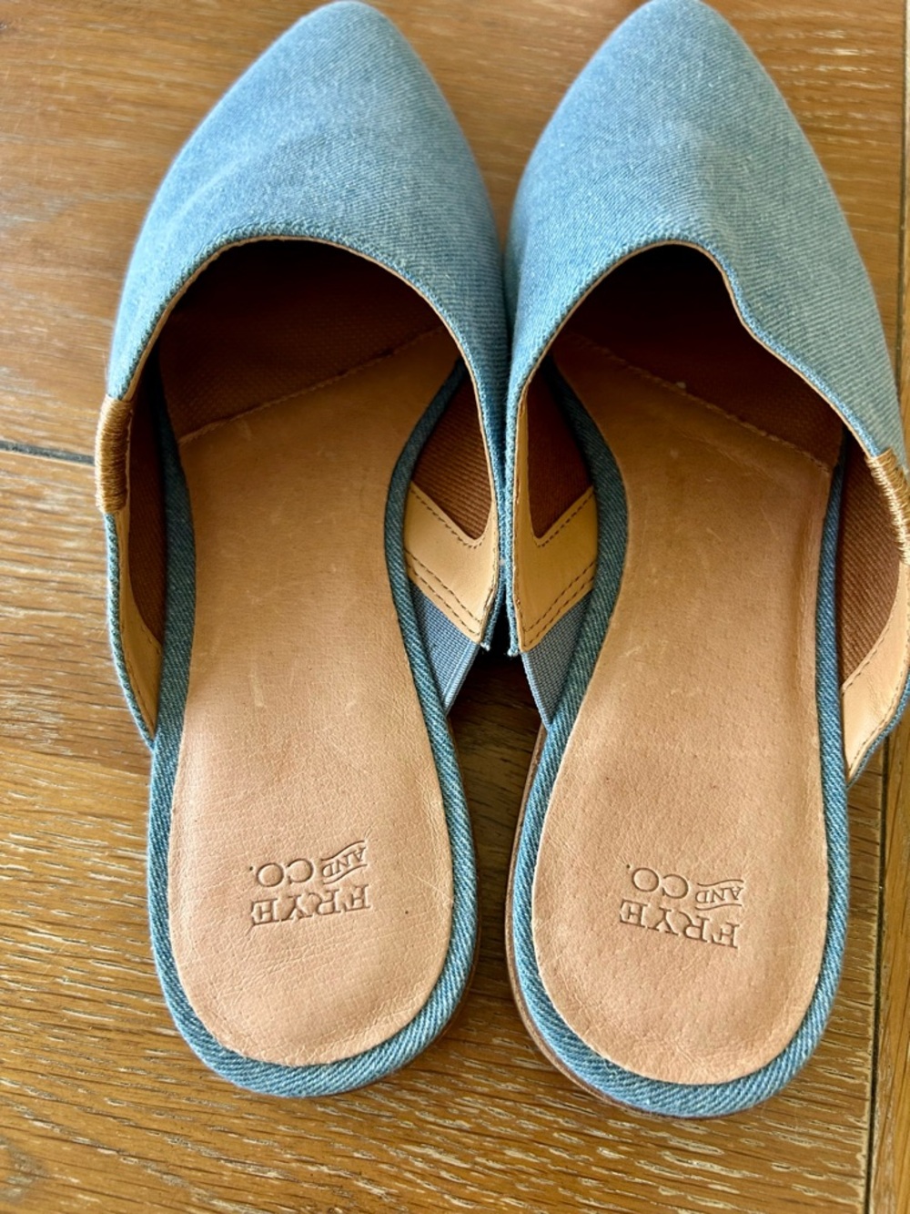 Frye and Co Fenn Washed Denim Mules - Picture 4 of 5